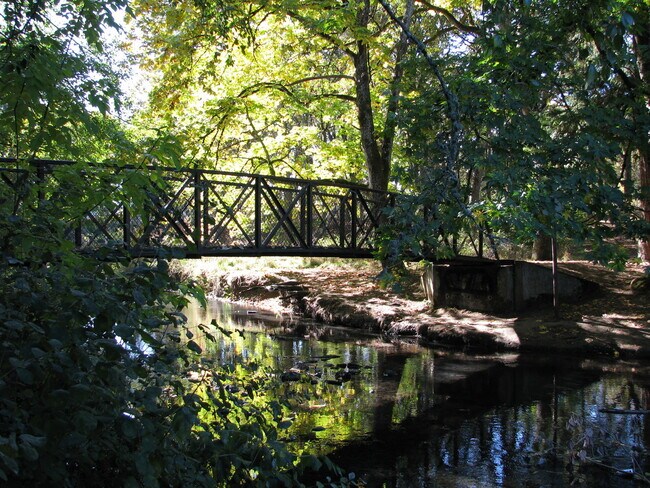 Building Photo - One Bedroom Apartment by Bush Park