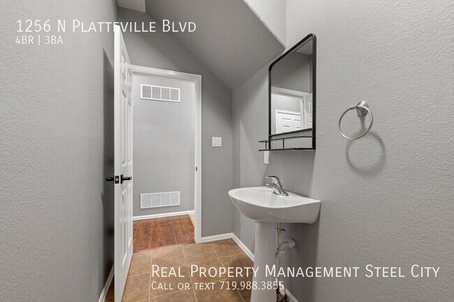 Building Photo - 1256 N Platteville Blvd