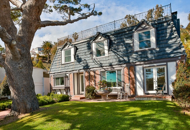 Building Photo - 21513 Pacific Coast Hwy