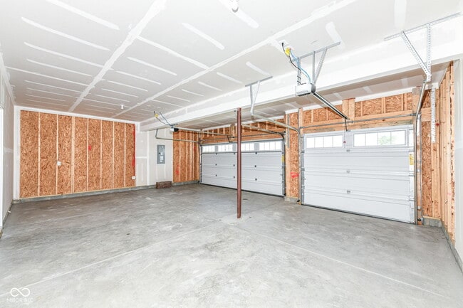 Building Photo - 5134 Golden Grv Dr