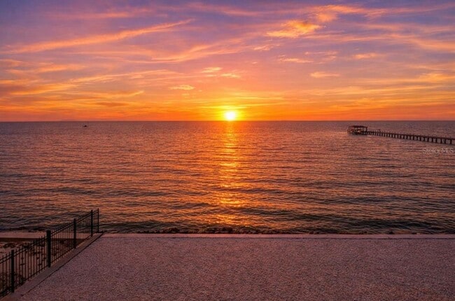 Building Photo - 6504 Surfside Blvd