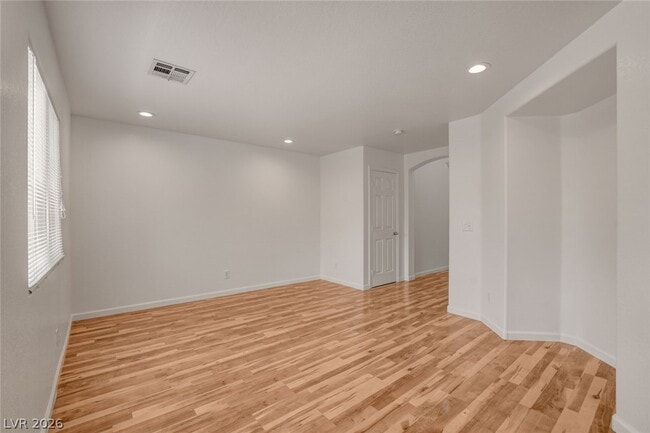 Building Photo - 7443 Ademar St