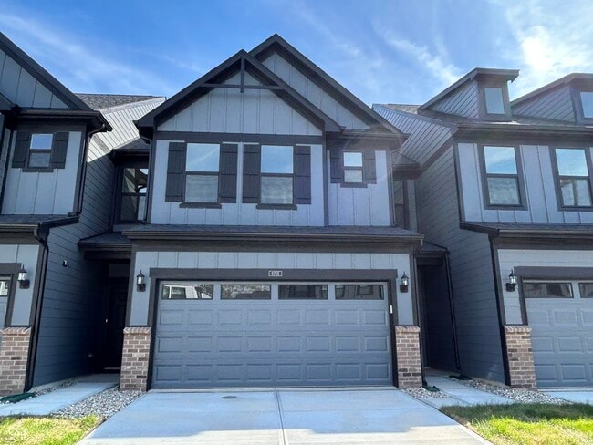 Primary Photo - 9755 Behner Dr