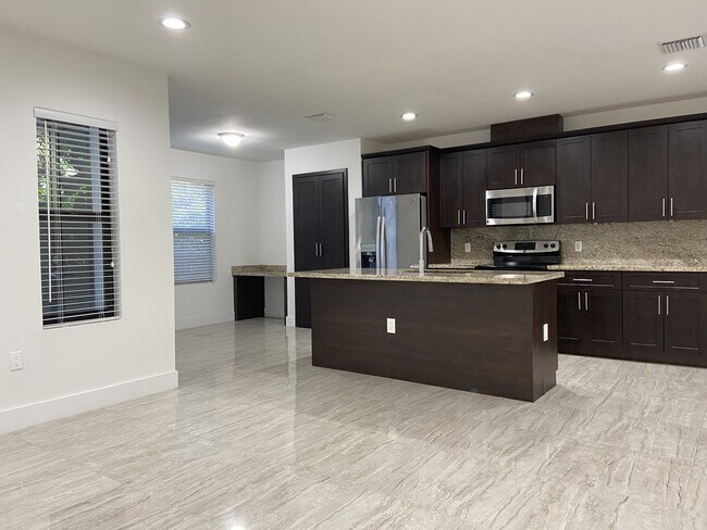 Building Photo - 269 Bella Sol Way