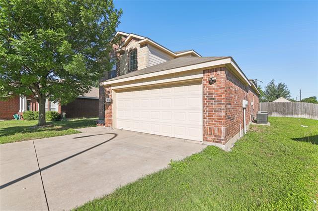 Building Photo - 6321 Stone Lake Dr