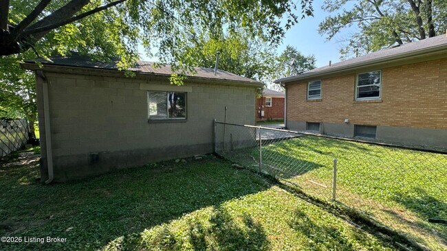 Building Photo - 7201 Gerber Ave