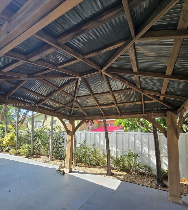 Building Photo - 8105 SW 17th Terrace