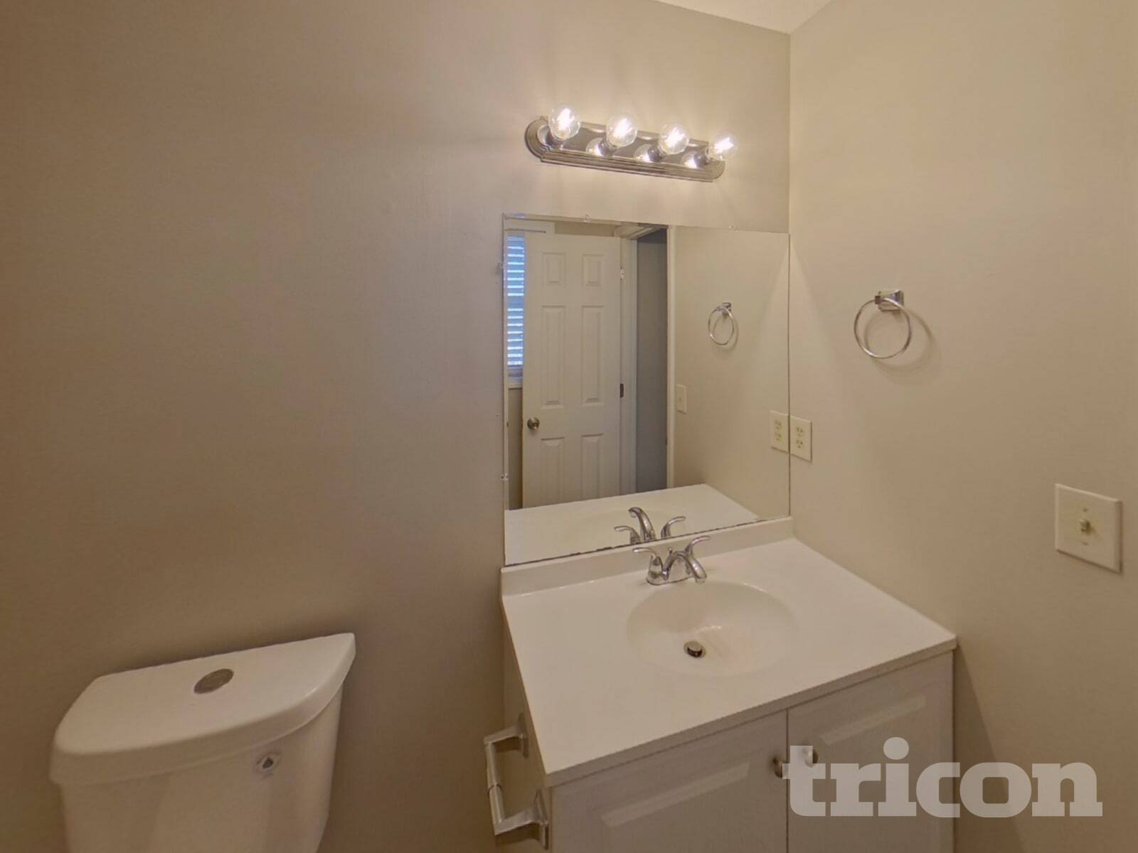 Building Photo - 205 Farmington Trce