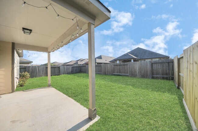 Building Photo - 5318 Royal Press Dr