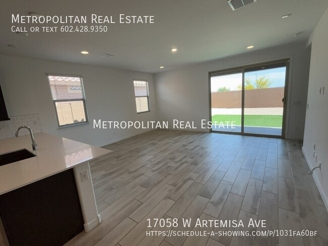 Building Photo - 17058 W Artemisa Ave