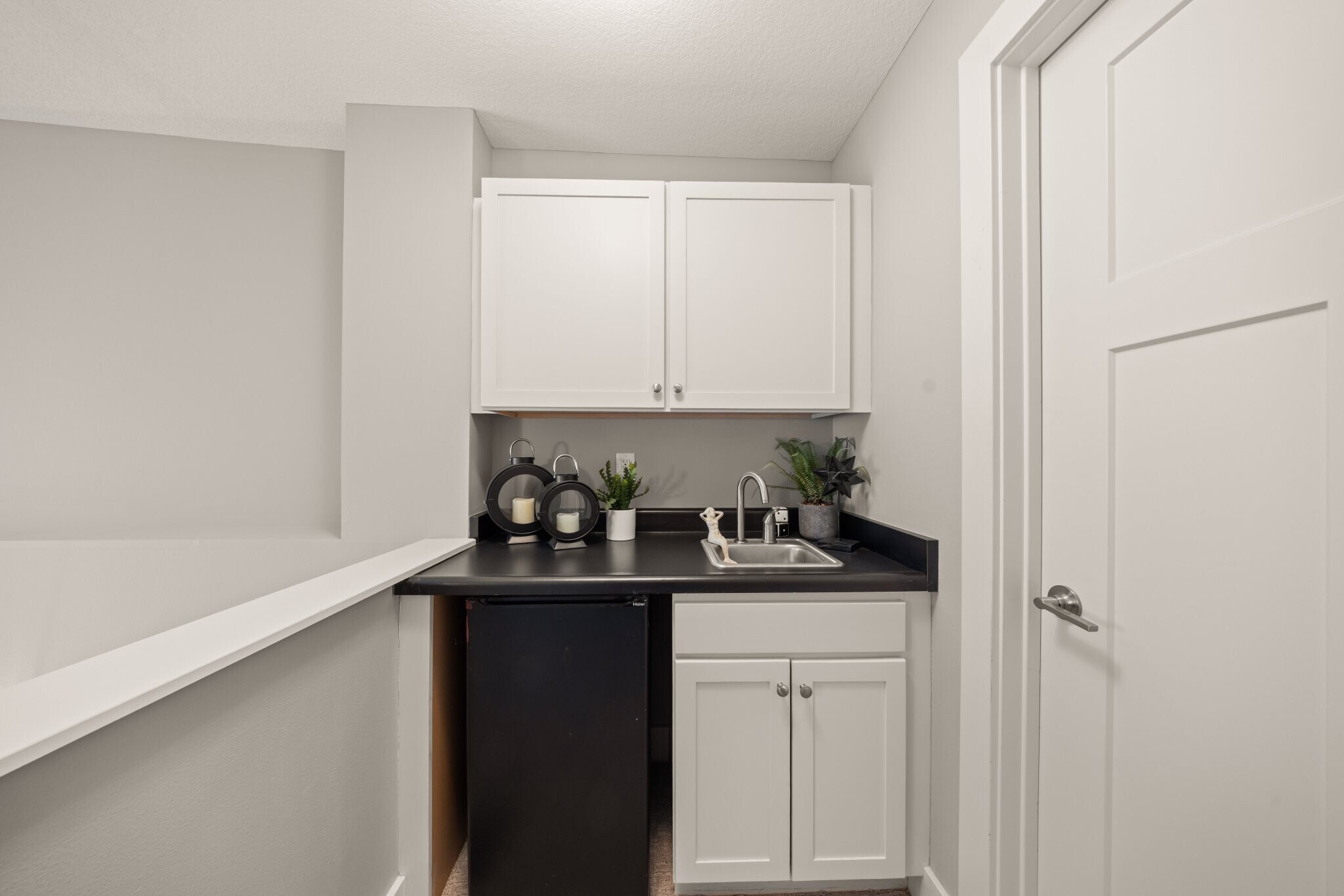 Building Photo - 492 Bluestem Cir