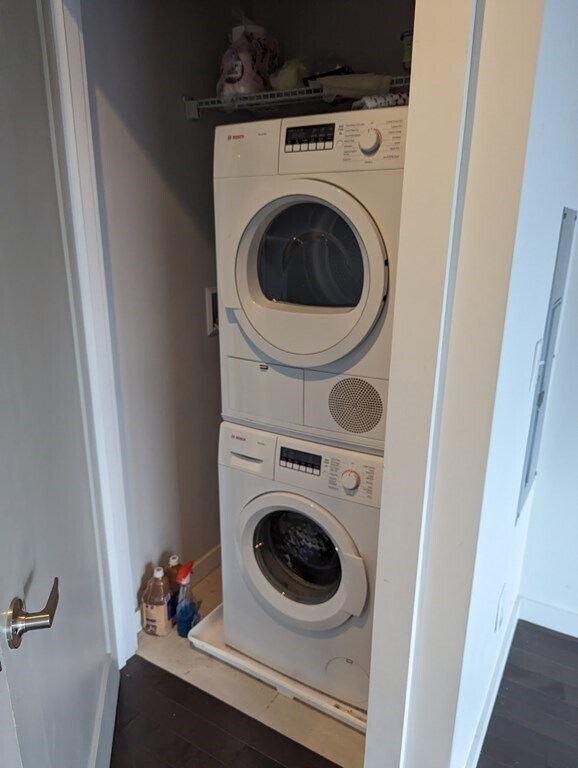 Building Photo - 3383 Washington St