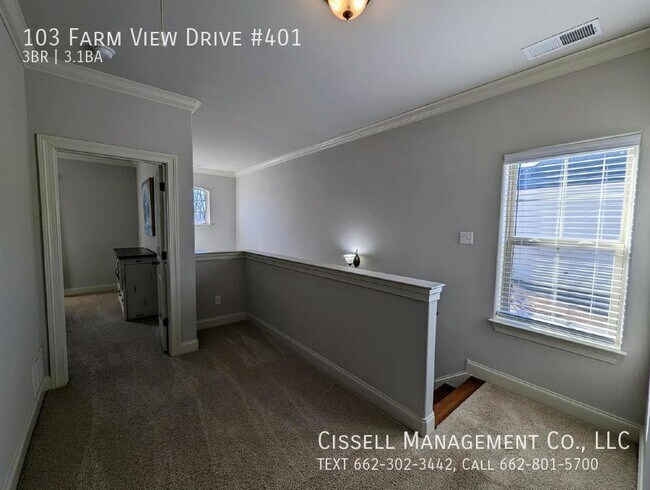Building Photo - 103 Farm View Drive #401
