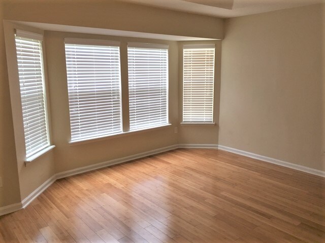 Building Photo - 12683 Pine Marsh Way