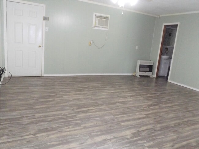 Building Photo - 16114 Avenue D