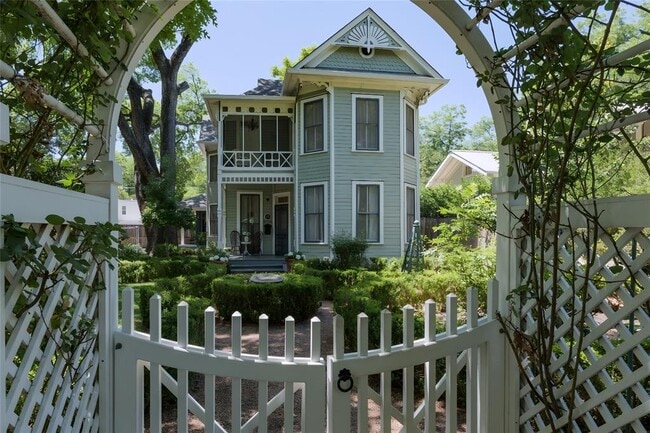 Primary Photo - 4104 Avenue F