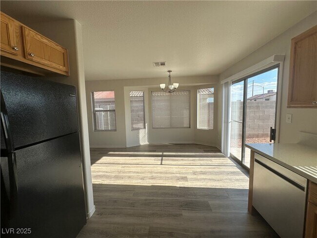 Building Photo - 2655 Amber Crest St