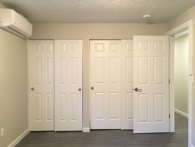 Building Photo - ***Move in special - $250 OFF the 1st & 2n...