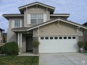 Building Photo - Two Story Simi Valley Home