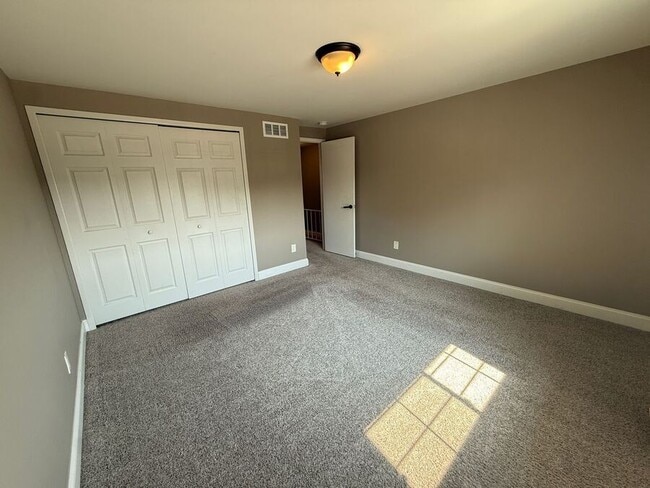 Building Photo - 15109 El Dorado Ter-