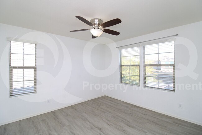 Building Photo - 1819 W Bonanza Dr