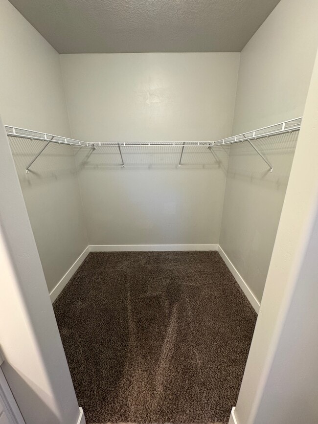 Building Photo - 4216 McKellen Dr