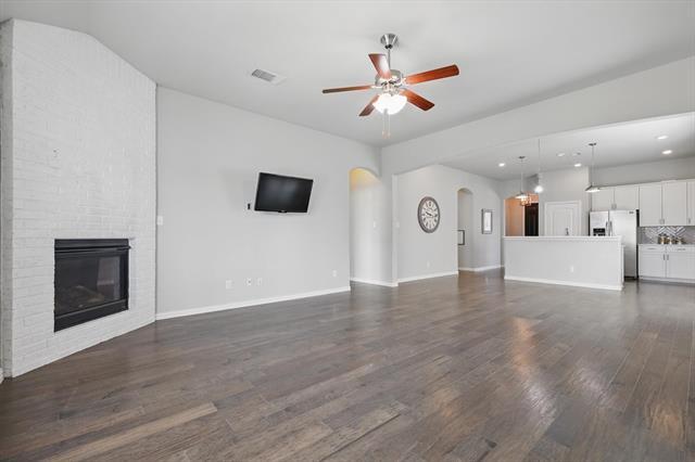 Building Photo - 1405 Tanglewood Trail