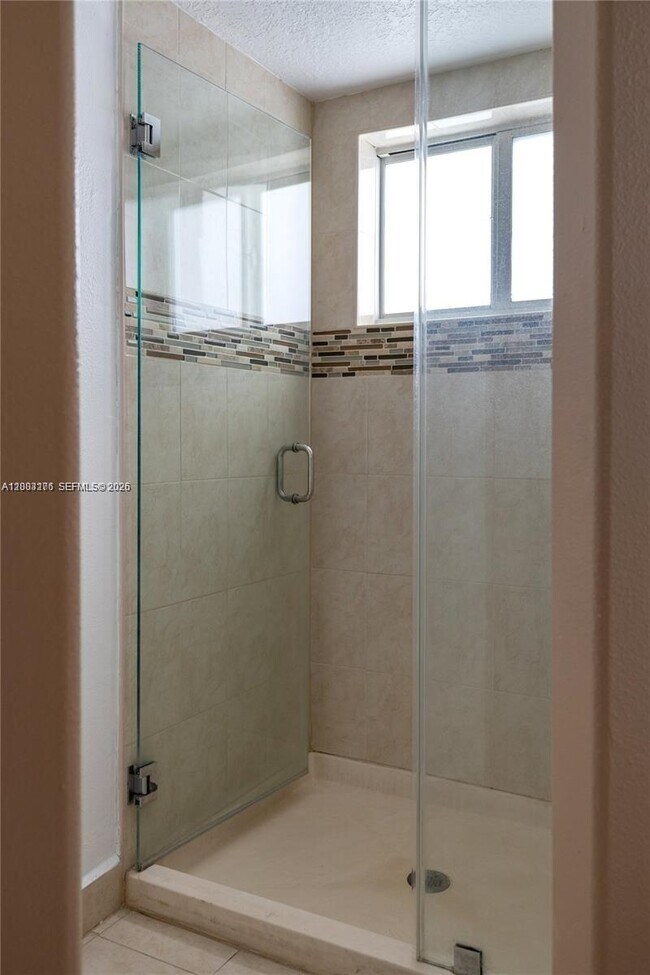 Building Photo - 15981 SW 54th Terrace