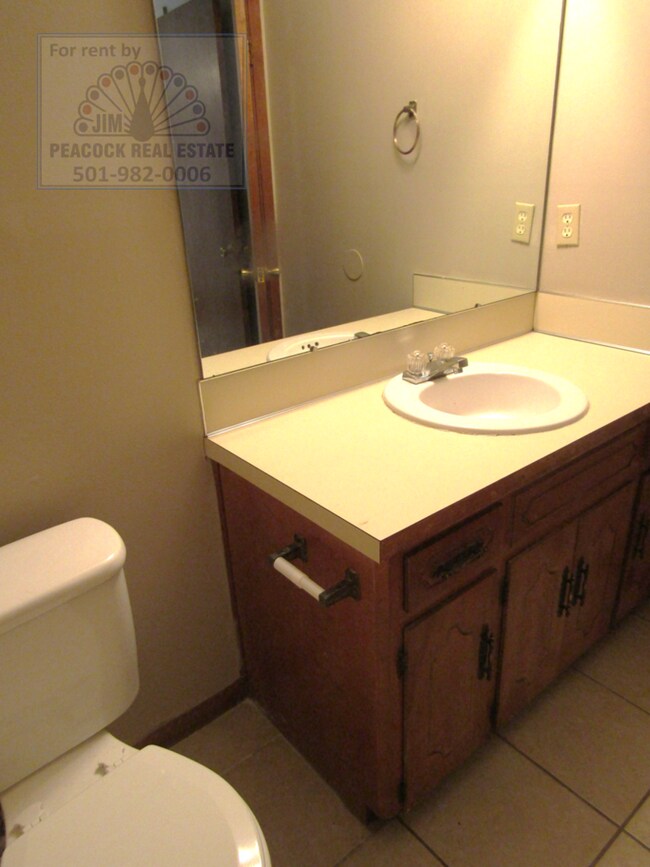 Building Photo - 1100 S James St