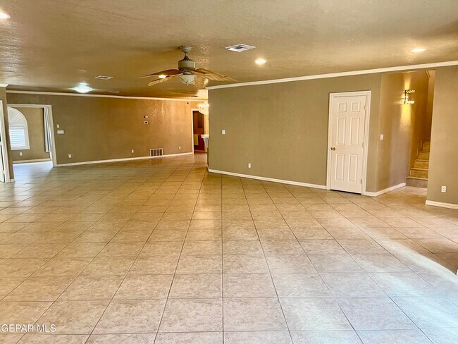 Building Photo - 7409 Edgemere Blvd