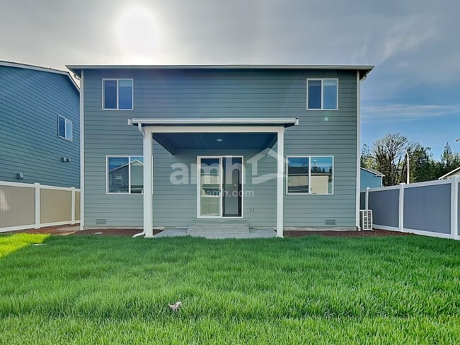 Building Photo - 7741 Selah St SW