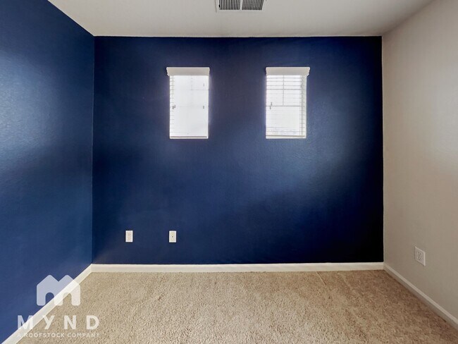 Building Photo - 6627 Sportoletti Dr