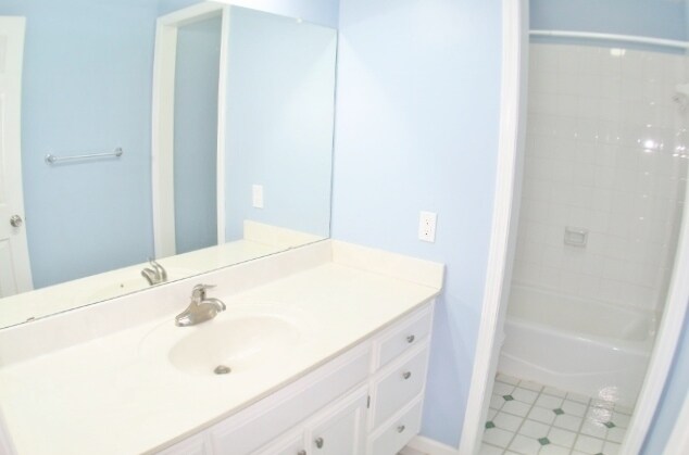 Building Photo - Brick 3 Bedroom Home! Stunning Backyard! M...