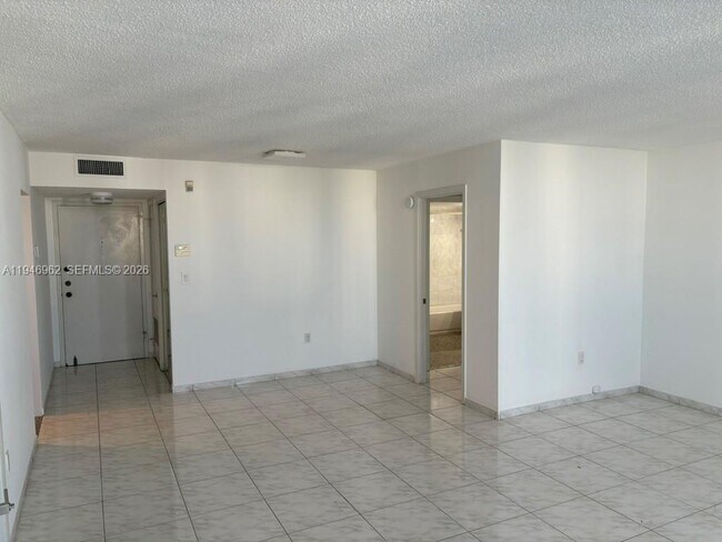 Building Photo - 2750 NE 183rd St