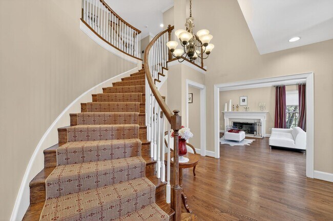 Building Photo - 5115 Cape Cod Ct