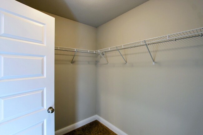 Building Photo - 5438 Lee Farm Blvd