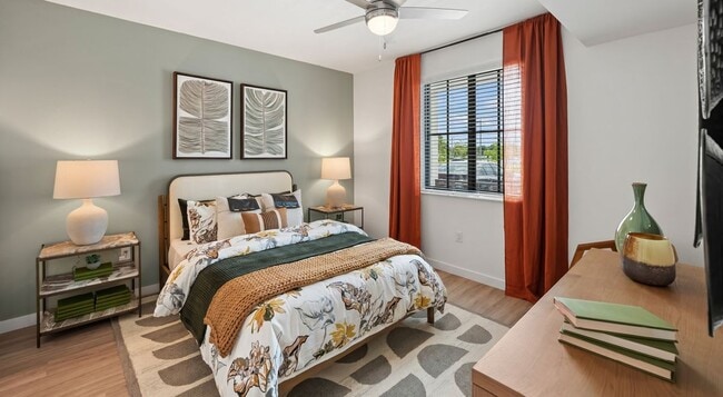 Building Photo - 2085 S Congress Ave