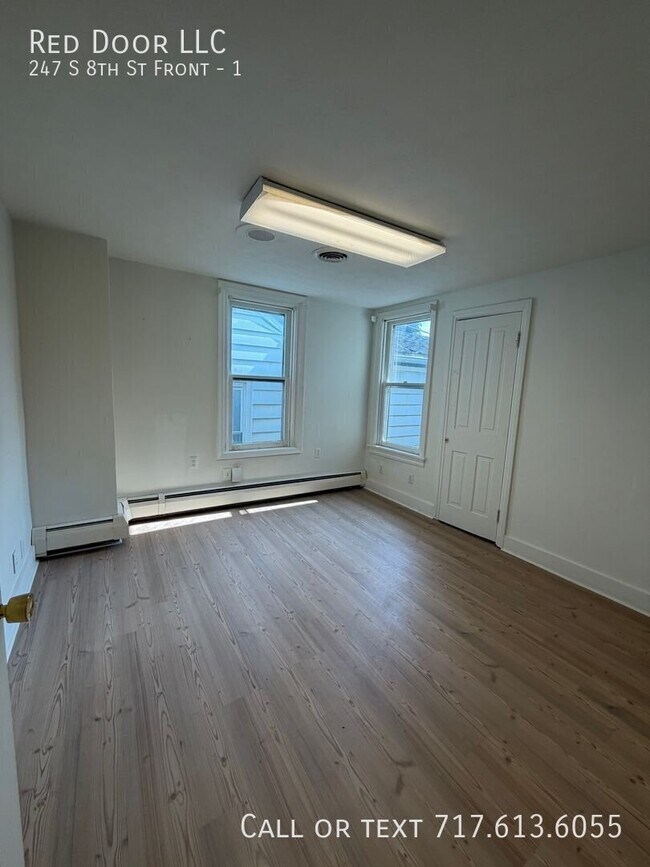 Building Photo - 247 S 8th St