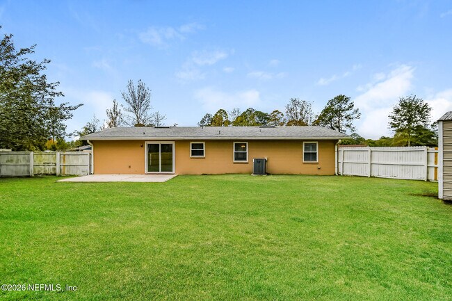 Building Photo - 1721 Stacey Ct