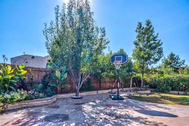 Building Photo - 10841 Leesa Dr