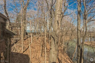 Building Photo - 285 Corning Dr