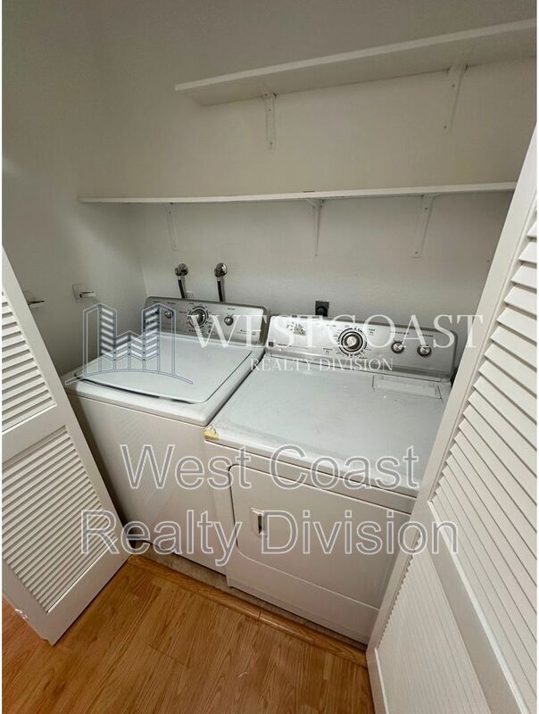 Building Photo - 2823 Andover Ave