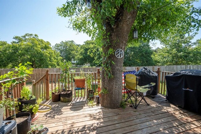 Building Photo - 2656 Piping Rock Trail