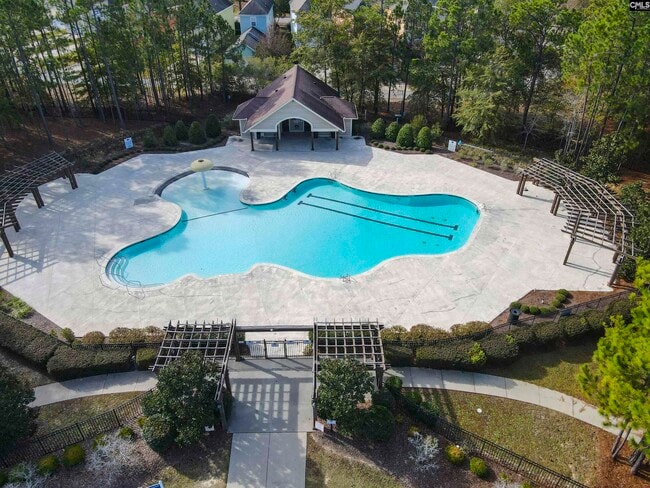 Building Photo - 825 Hidden Point Dr