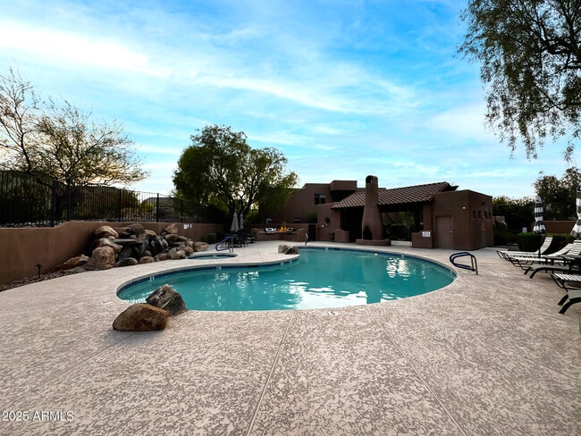 Building Photo - 13600 N Fountain Hills Blvd