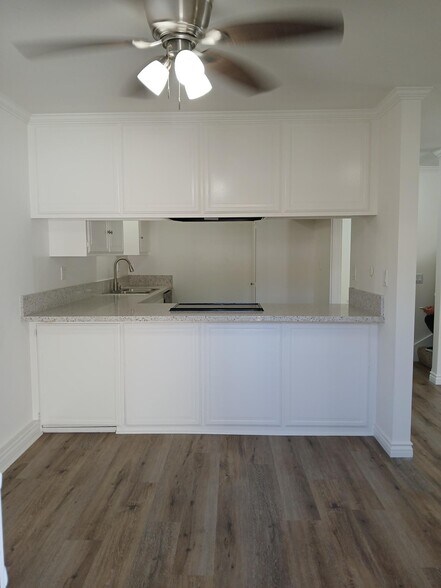 Building Photo - 837 Amigos Way