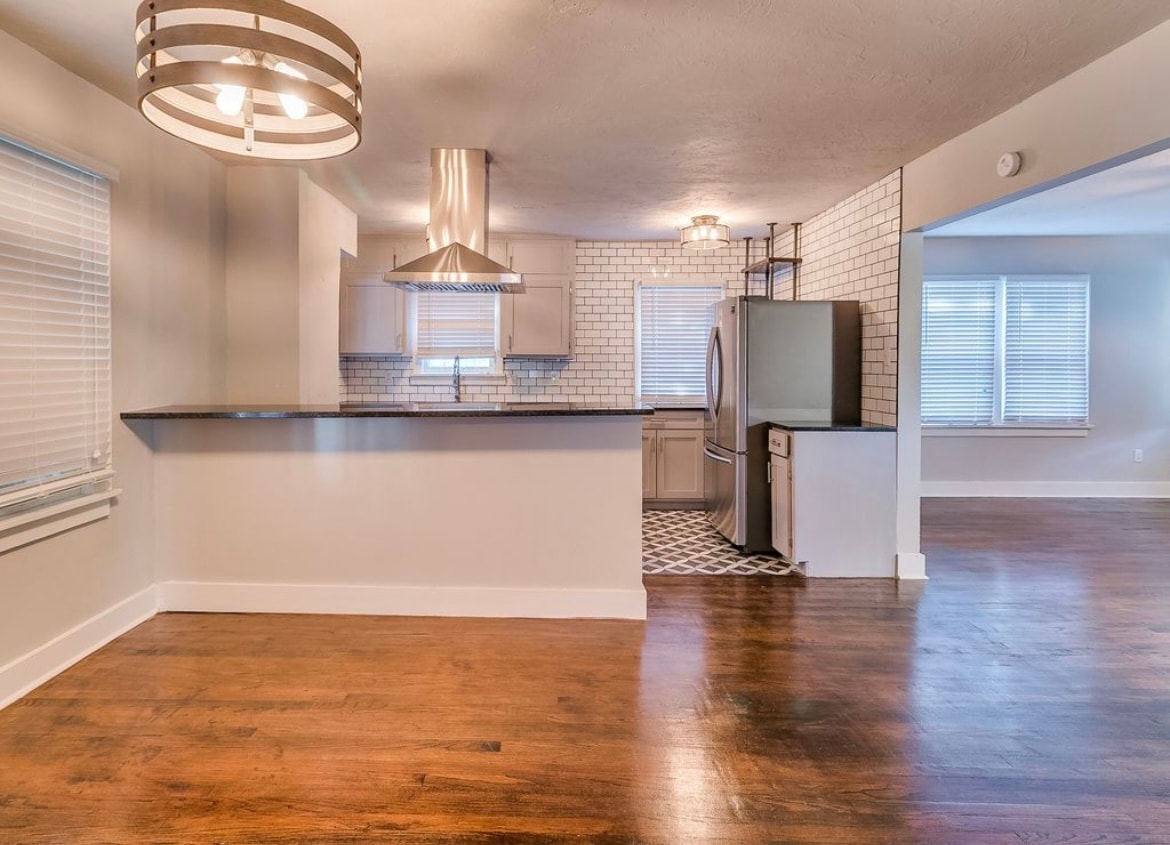 Building Photo - 1004 NW 32nd St