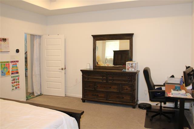 Building Photo - 3108 Armstrong Ave