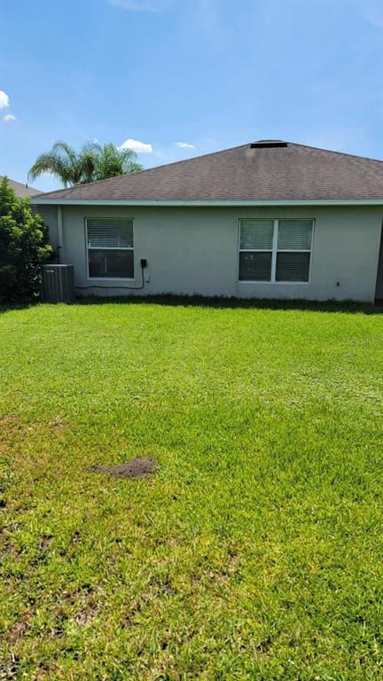 Building Photo - 2815 Carrickton Cir