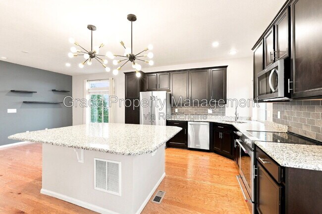 Building Photo - 10596 Waco St